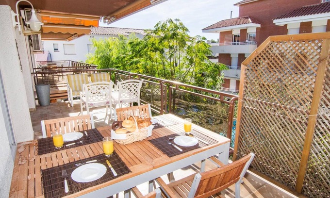 Sitges Apartamento | BITÁCORA BY BLAUSITGES Apartamento con piscina cerca del centro de Sitges