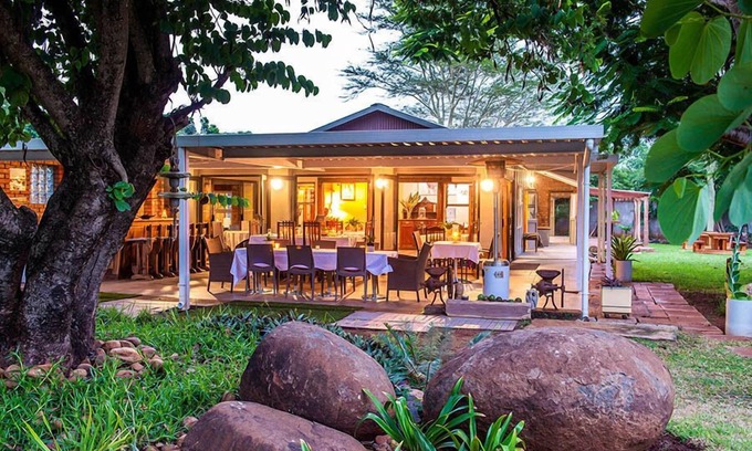 Mkuze Cama Y Desayuno | Biweda Nguni B&B