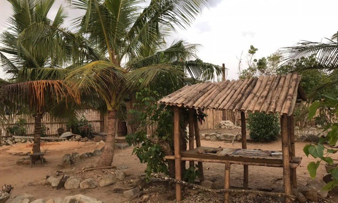 Busua Chalet De Esquí | Casas de playa de algodón negro
