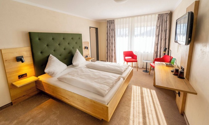 Elzach Apartamento | Black Forest - Double room with balcony and TV