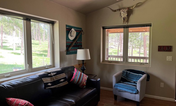 Custer Cabina | Black Hills Cabin For Your Next Getaway!
