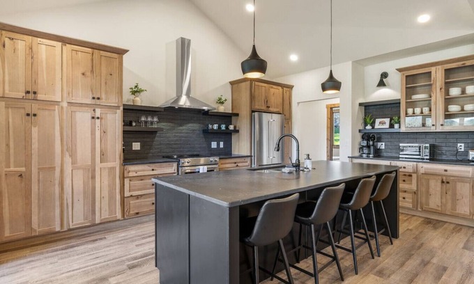 Sturgis Apartamento | Black Hills Haven: Serene Retreat Near Deadwood & Boulder Canyon Golf Club