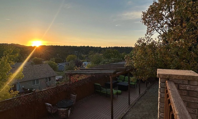 Rapid City Cabaña | Black Hills Sanctuary- Private Gym + Gorgeous View