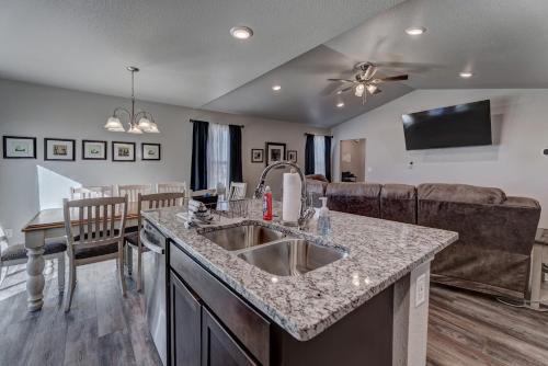 Rapid City Casa | Black Hills View Game Rooms 5 Tvs
