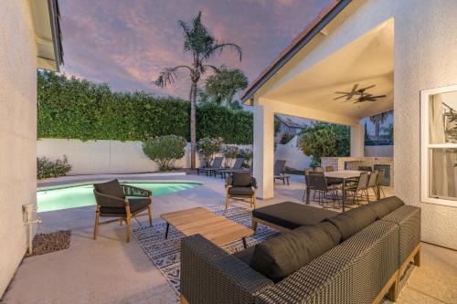 Paradise Park Vista Casa | Black Palm Sparkling Pool Pool Table Close To Kierland Entertainment Newly Designed Beauty