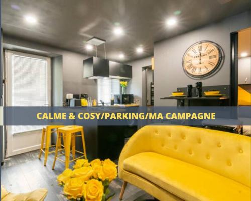 Angouleme Apartamento | Black & y'hello T2 : WIFI/PARKING/5' centre-ville