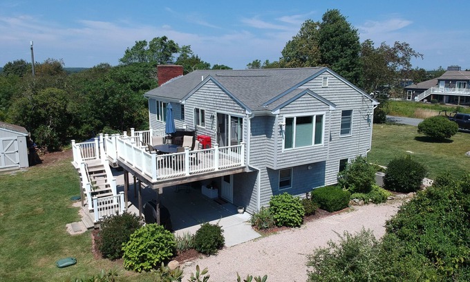 Matunuck Casa | Blackberry Mist of Matunuck, your luxury vacation destination by the beach!