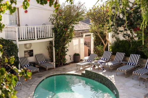 Three Anchor Bay Cabina | Blackheath Lodge by The Oyster Collection