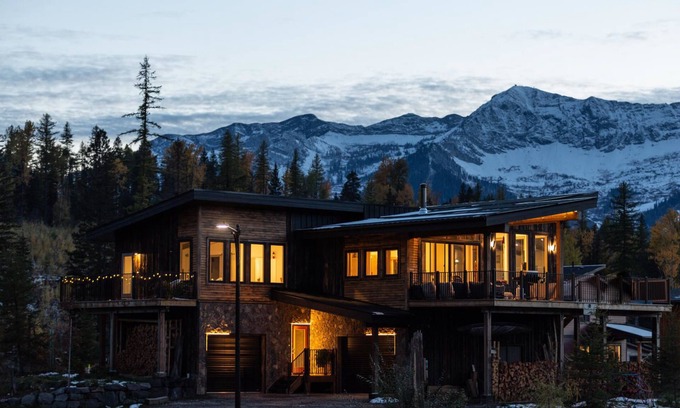 East Kootenay Cama Y Desayuno | Blackstone B&B