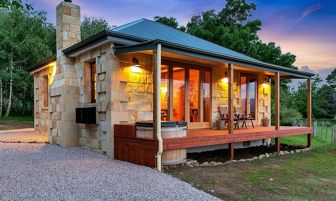 Mole Creek Cabaña | Blackwood Park Cottages