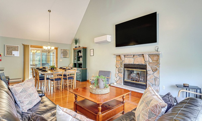 Briar Crest Woods Casa | Blakeslee Home w/ Game Room - 5 Mi to Skiing!