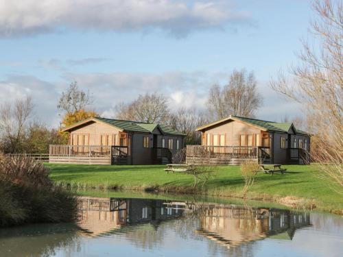 Puxton Casa | Blenheim Lodge