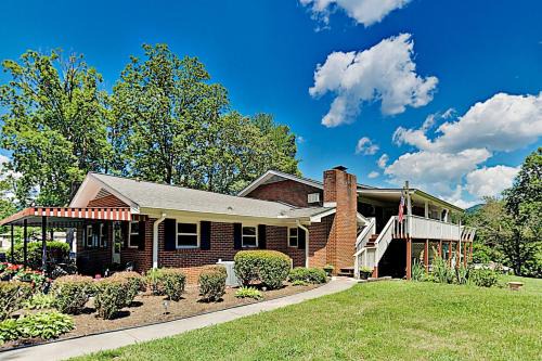 Swannanoa Casa | Blessed with Beauty