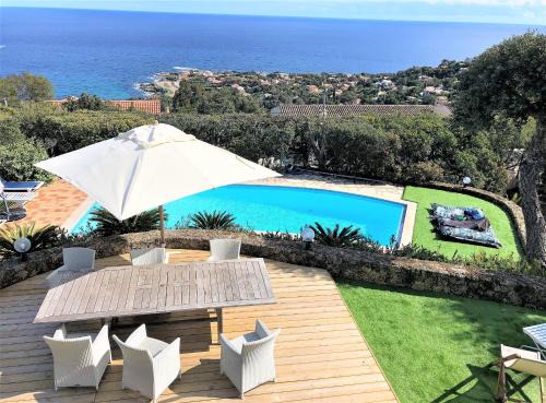 Les Issambres Villa | Bleu Comme Toit 3425