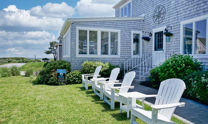Pine Point Casa | Bliss Street Beach House by Bayley Vacation Rentals