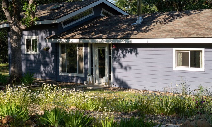 Etna Casa | Blossom House Retreat