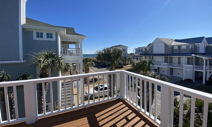 Wrightsville Beach Casa | Blue Aerie by Sea Scape Properties