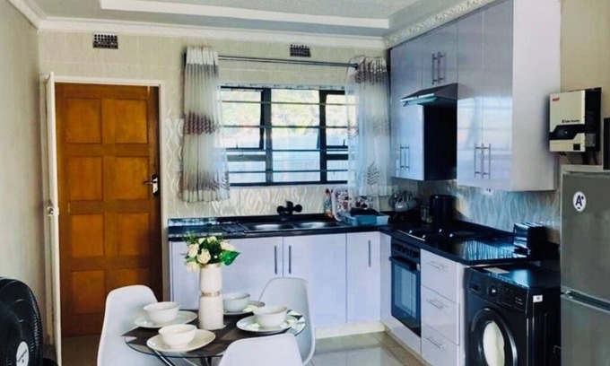 Harare Casa | Blue Amber Suite Harare