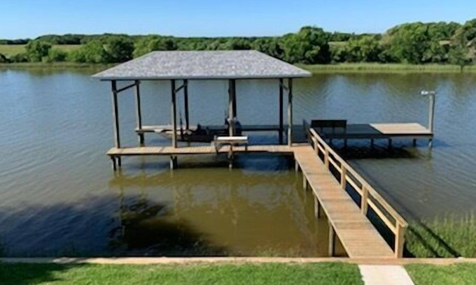 Oyster Creek Casa | Blue Breeze located in Oyster Creek