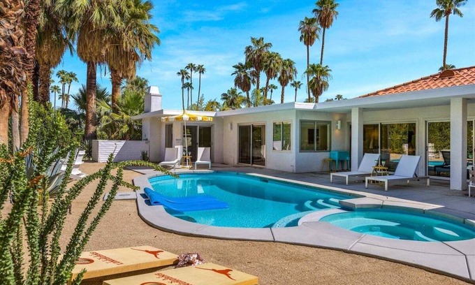 Indian Canyon Casa | Blue Door at Indian Canyons – Mid-Century Retreat with Pool, Spa, Golf Course and Mountain Views