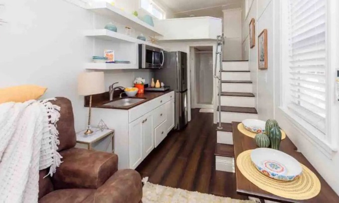 Middletown Cabaña | Blue Door Cottage
