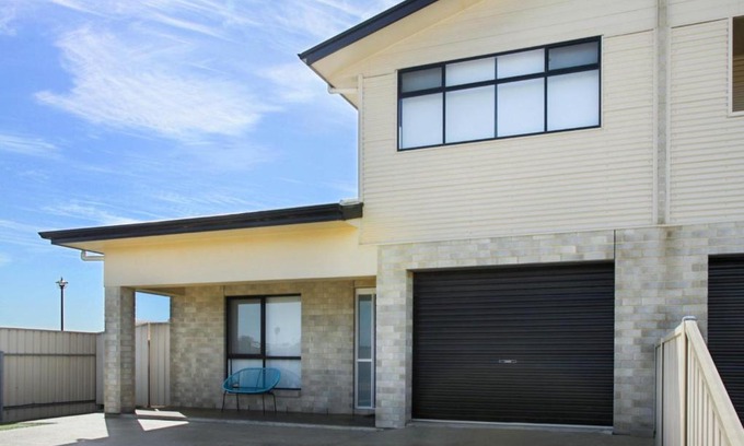 Melville Casa | Blue Door Retreat