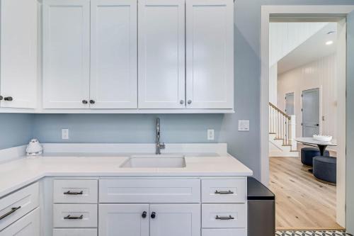 Aransas County Casa | Blue Havana 104 DAR