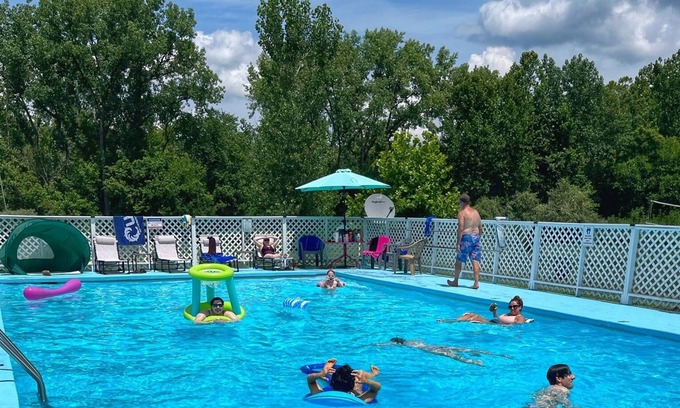 Luray Cabina | Blue Heaven- Private pool, playground, hot tub!