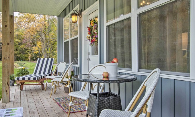Brodheadsville Cabaña | ‘Blue Heron’ Brodheadsville Cottage: Hike & Ski!