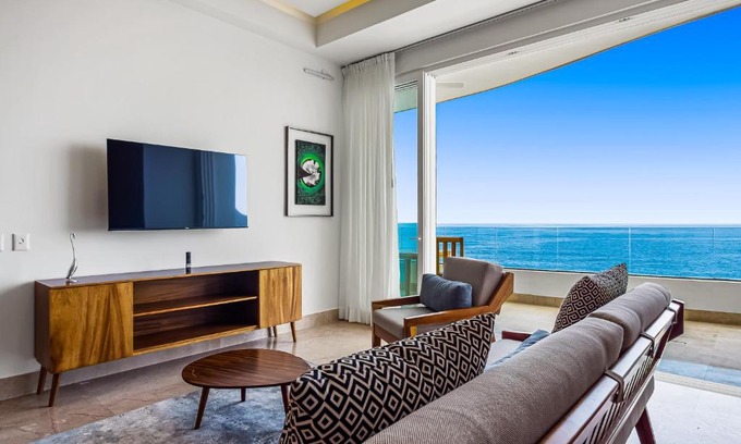 Mismaloya Apartamento | Blue Horizon 502 at Residences