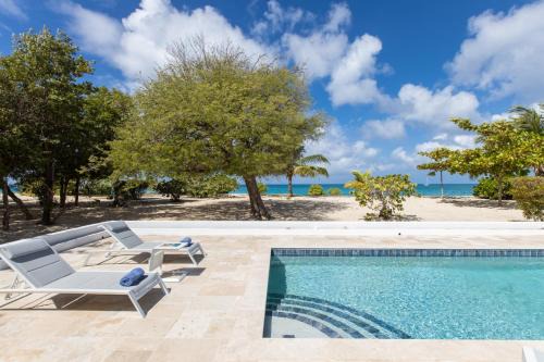 Plum Bay Casa | Blue Horizon Beach Bungalow