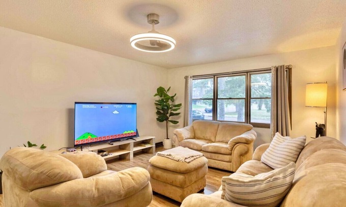Sioux Falls Casa | Blue House 2