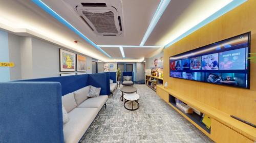Bandar Sunway Hotel | Blue Lagoon At Bandar Sunway