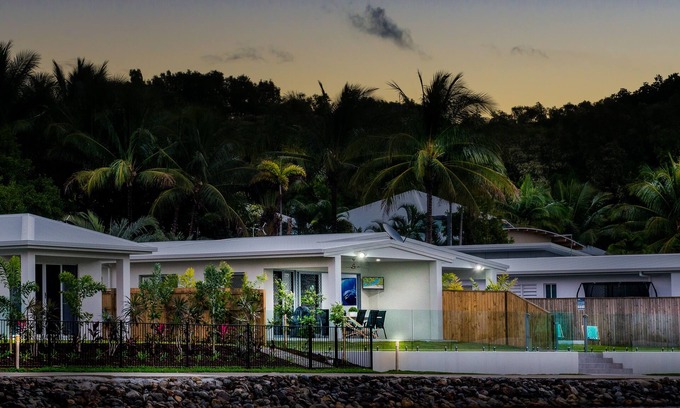Trinity Beach Villa | Blue Lagoon Villa B, Trinity Beach