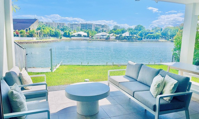 Trinity Beach Casa | Blue Lagoon Villa B