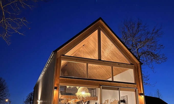 Wiartel Cabina | BLUE LAKE FRONT HOUSE