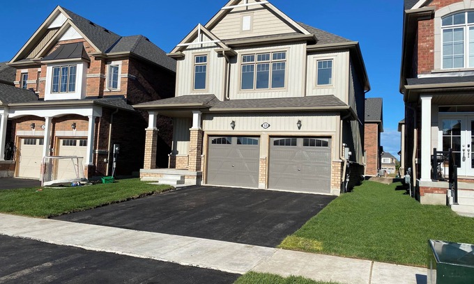 Collingwood Casa | Blue Mountain 3-bedroom, 3-bath seasonal rental
