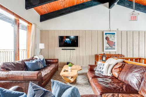 The Blue Mountains Chalet De Esquí | Blue Mtn Chalet with a Sauna, Sleeps 20