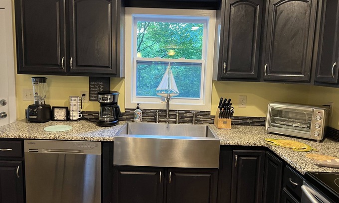 Sharps Chapel Casa | Blue Oasis House Lake Side Norris Lake 3BR