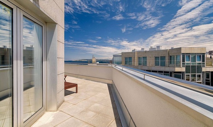 La Coruna Apartamento | Blue Ocean Penthouse