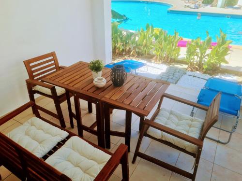 Old Town Apartamento | Blue Pearl holiday apartments with pool in kato paphos
