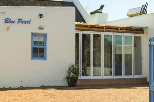 Paternoster Casa | Blue Pearl