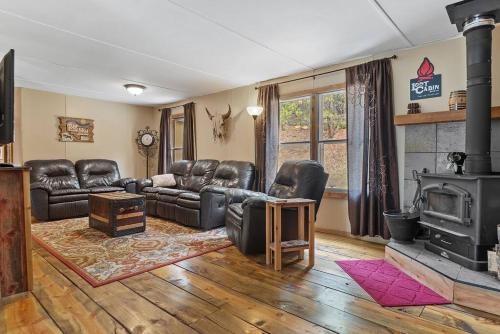 Lead Casa | Blue Pine Retreat