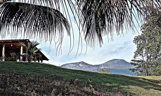 Guayabo Otro | Blue River Rincon Volcano Reserve
