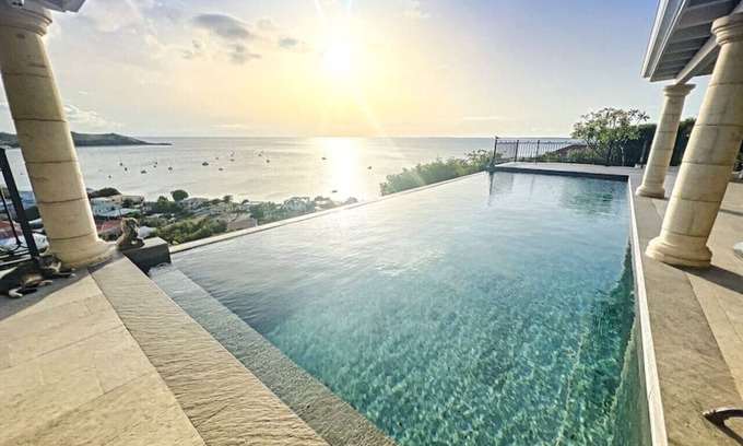 Grand Case Casa | Blue Room in Villa Diamant, pool, sea view