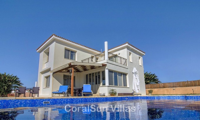 Argaka Villa | MAR AZUL - Primera línea Villa preciosa, piscina grande, cerca de las comodidades Polis Paphos