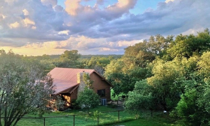 Fischer Cabina | Blue Skies Cabin