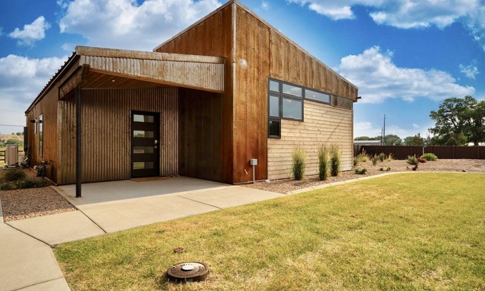 Clifton Casa | Blue Skies Casita @ Palisade Legends