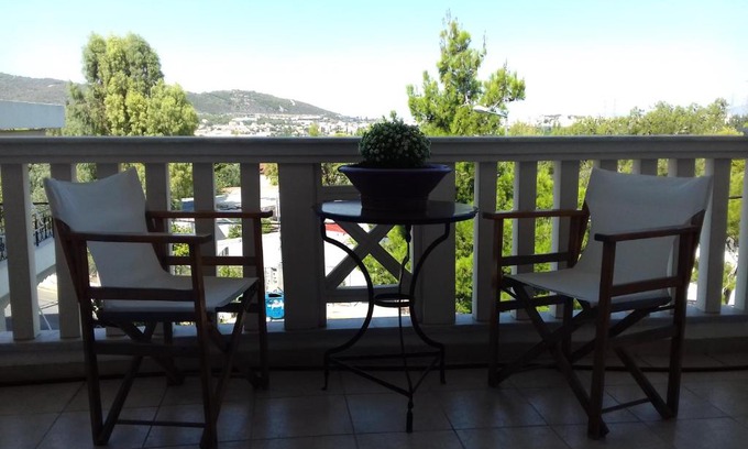 Pallini Apartamento | Blue Sky appartment