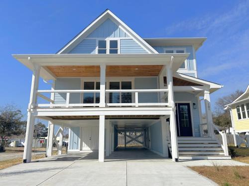 Tranquil Harbour Casa | Blue Sky Breeze